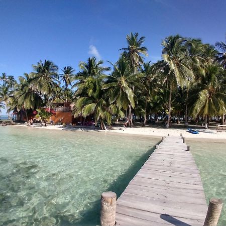 Private Room In San Blas Islands Plus Meals Waisalatupo Exterior foto