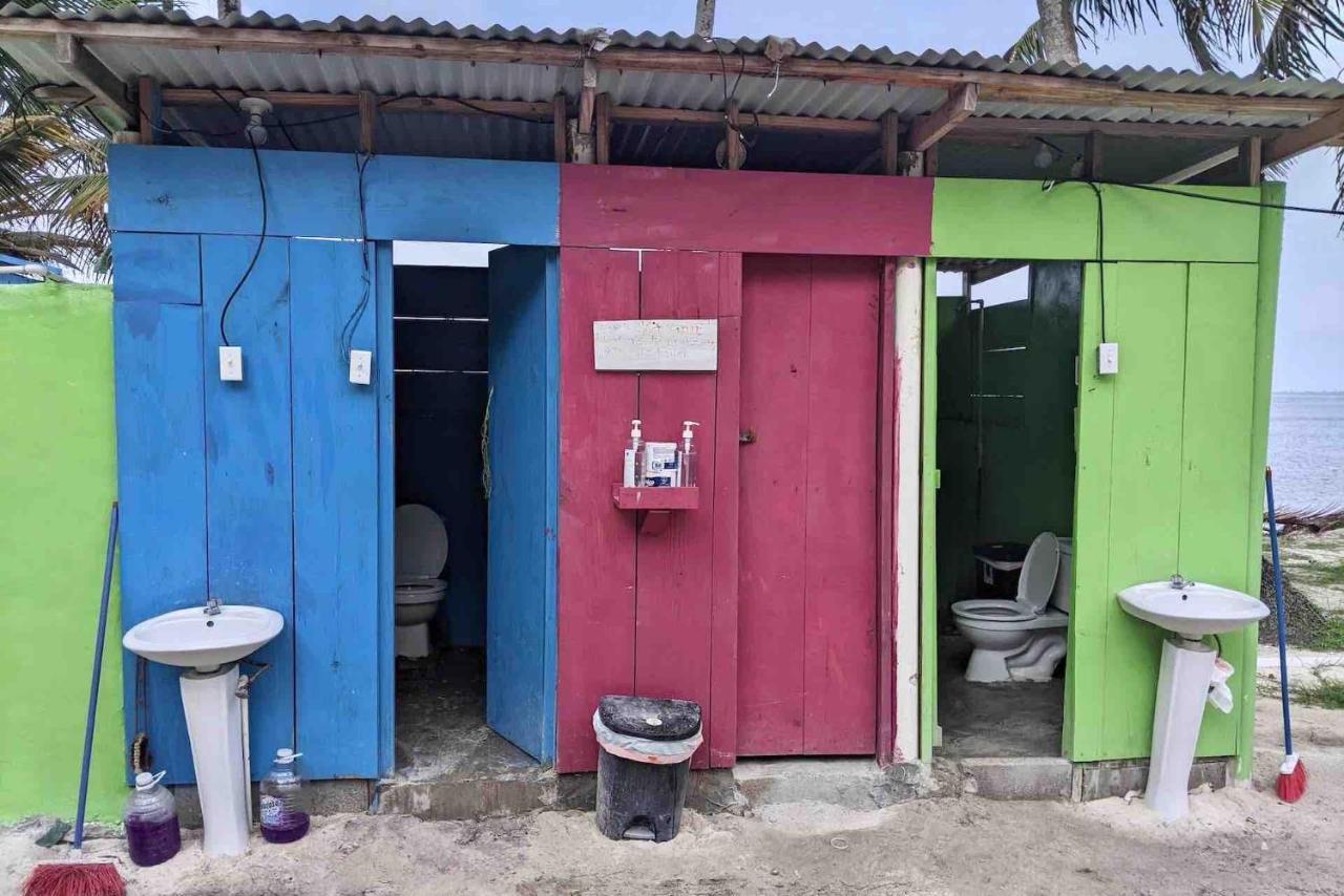 Private Room In San Blas Islands Plus Meals Waisalatupo Exterior foto