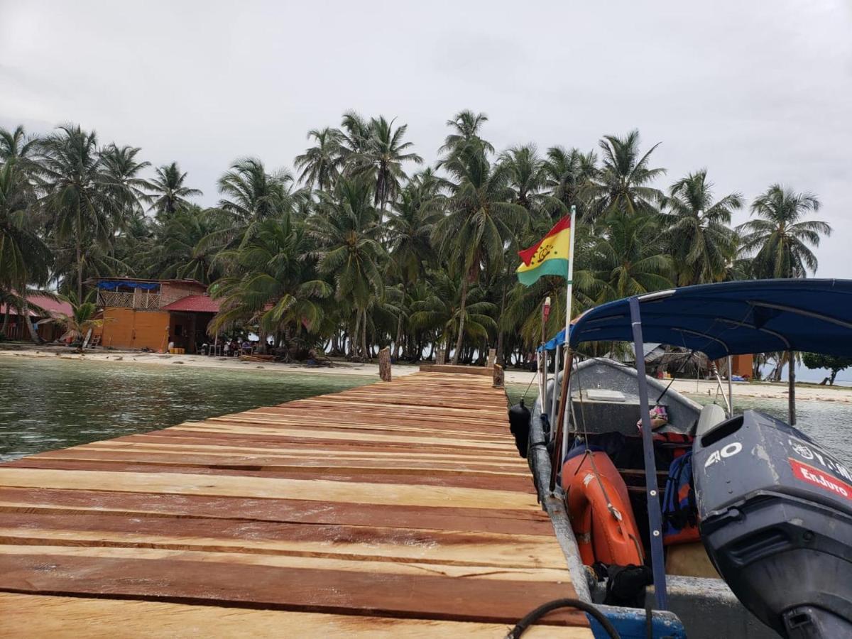 Private Room In San Blas Islands Plus Meals Waisalatupo Exterior foto