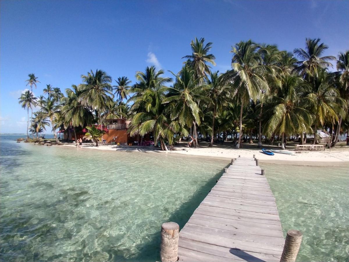 Private Room In San Blas Islands Plus Meals Waisalatupo Exterior foto