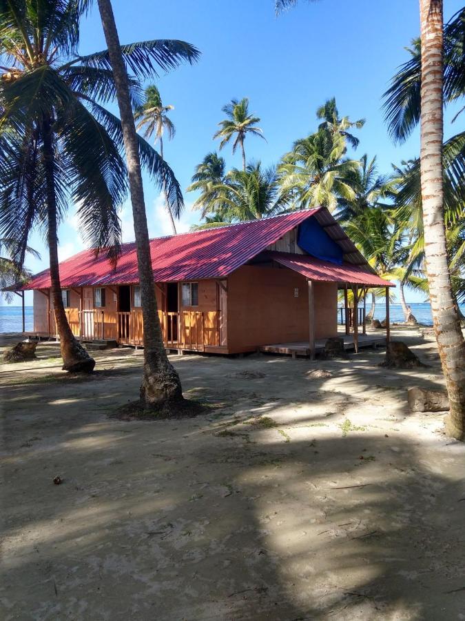 Private Room In San Blas Islands Plus Meals Waisalatupo Exterior foto