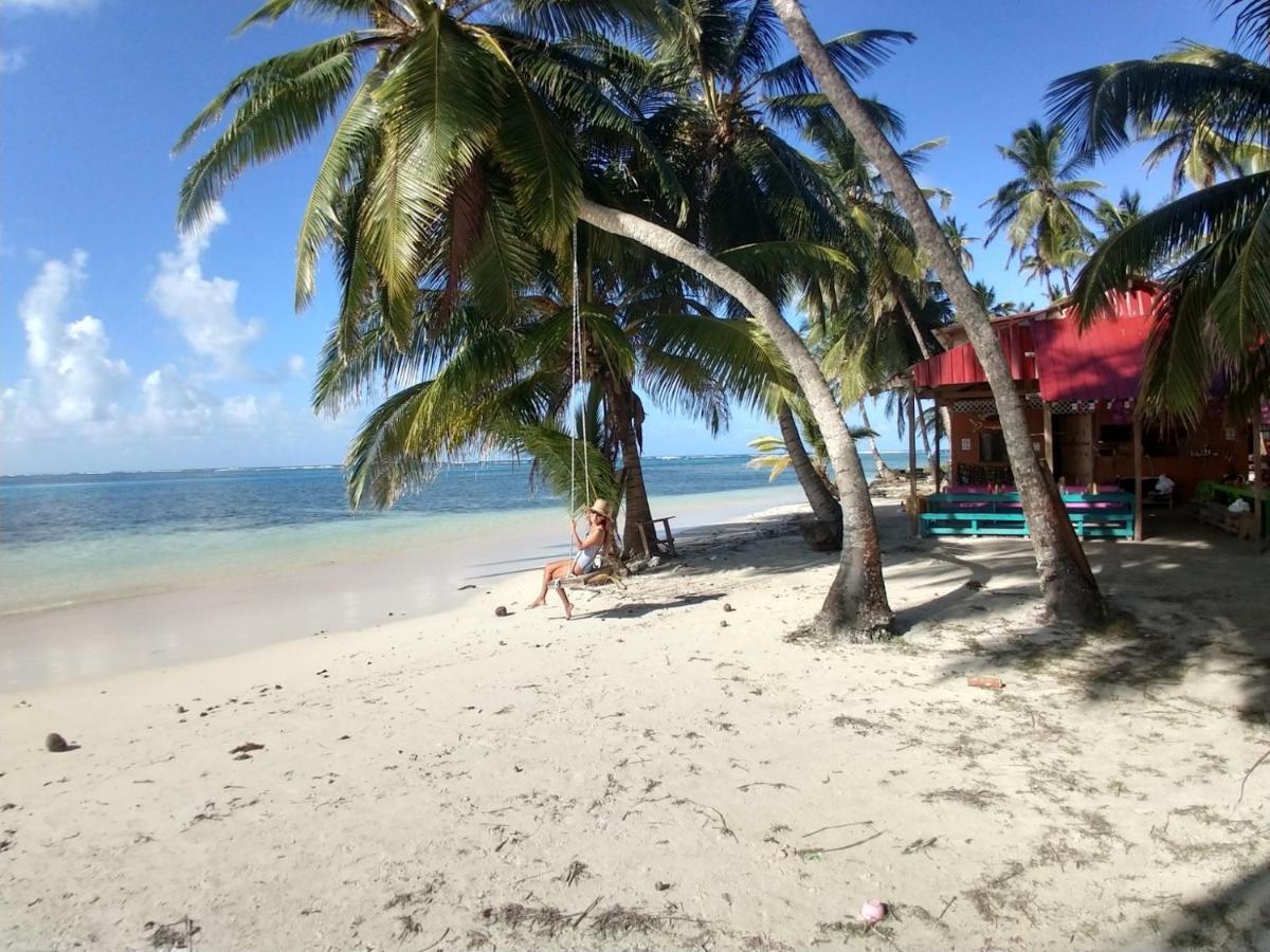 Private Room In San Blas Islands Plus Meals Waisalatupo Exterior foto