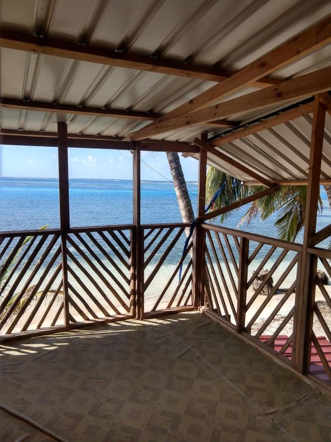 Private Room In San Blas Islands Plus Meals Waisalatupo Exterior foto